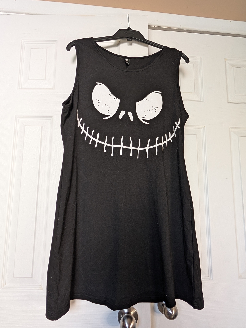 SHEIN Nightmare Before Christmas Black Sleeveless Midi Dress